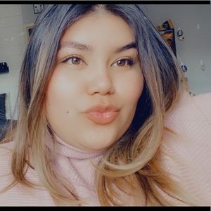 Meet your Posher, Becky